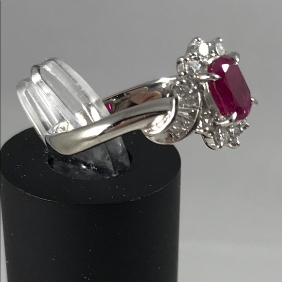 1.13 ctw Ruby & Diamond Ring in Platinum - Picture 5 of 6